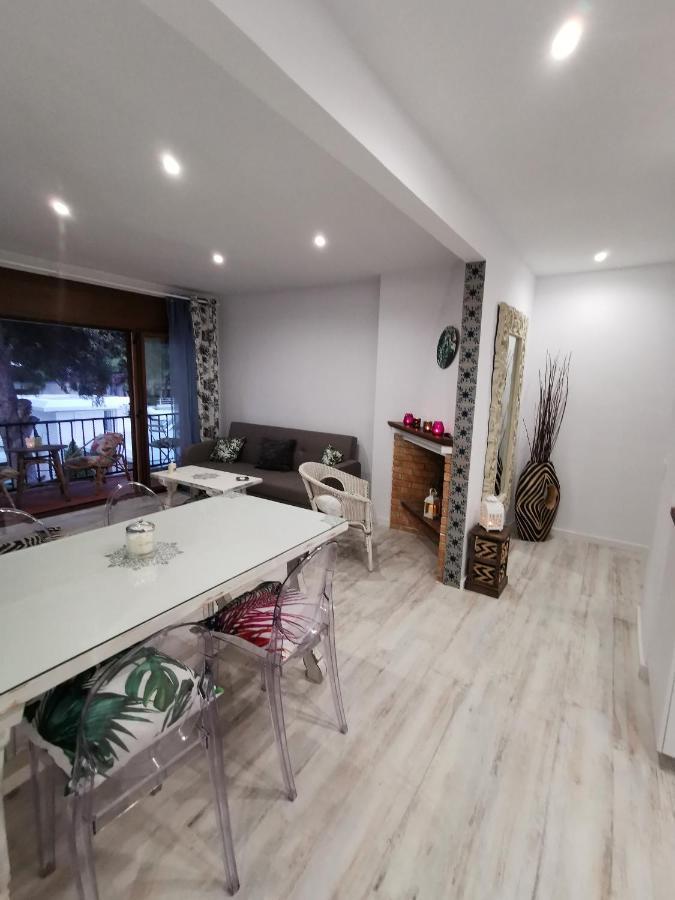 Apartamento Port De Roda De Bara -Roc Sant Gaieta Buitenkant foto