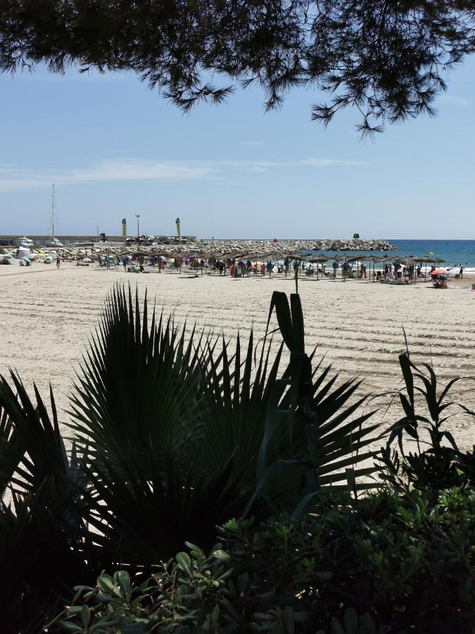 Apartamento Port De Roda De Bara -Roc Sant Gaieta Buitenkant foto